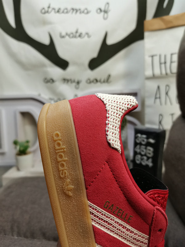 Adidas Gazelle Vermelho