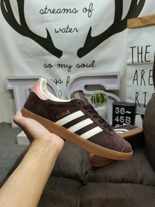Adidas Gazelle Castanho