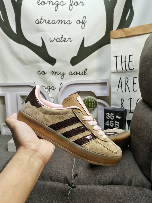 Adidas Gazelle Castanho