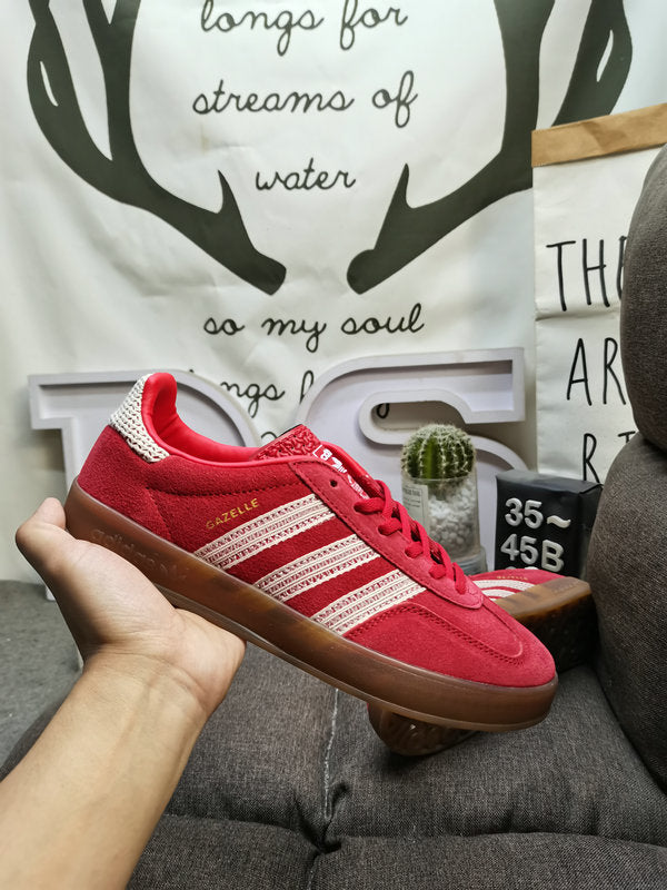 Adidas Gazelle Vermelho
