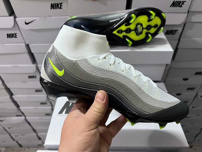 Nike Air Zoom Mercurial Superfly 10 Air Max 95 Elite