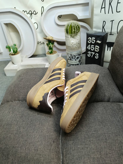 Adidas Gazelle Castanho