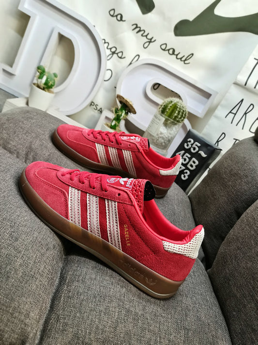 Adidas Gazelle Vermelho