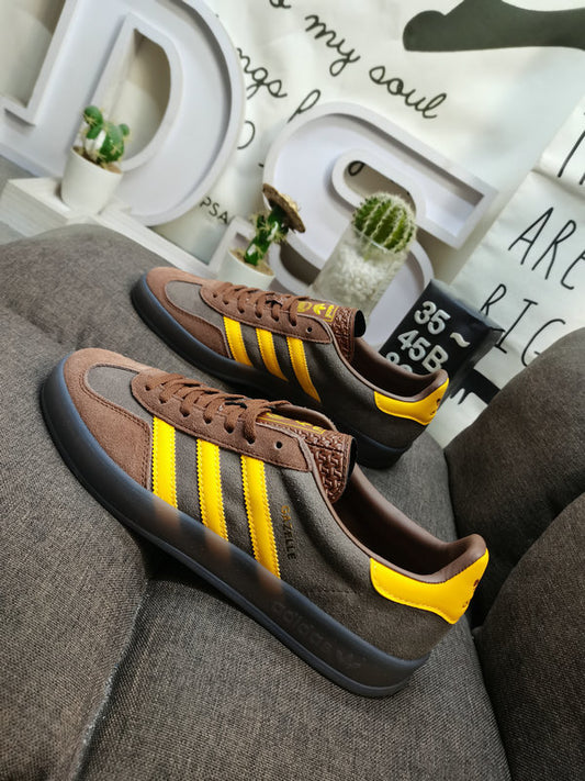 Adidas Gazelle Castanho